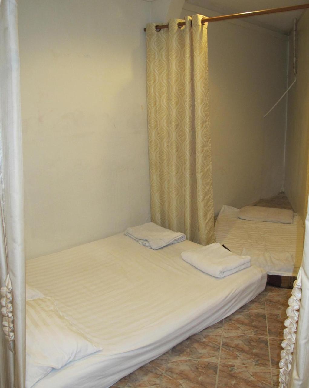 Bbb Inn Bangkok Extérieur photo